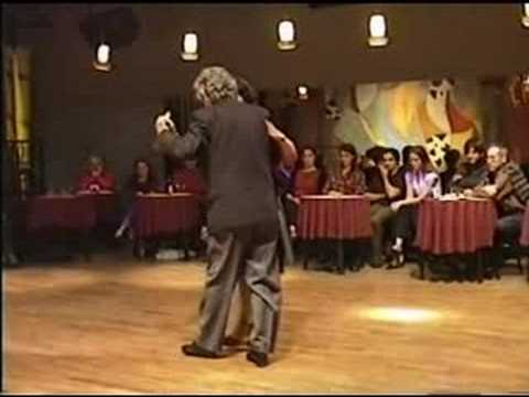 Tango Milonguero – Alberto Dassieu y Paulina Spinoso